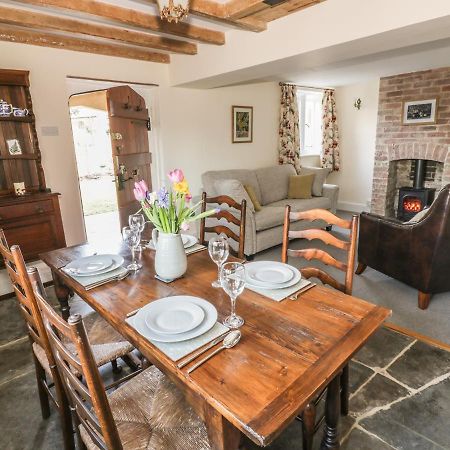 Bear'S Cottage South Littleton Bagian luar foto